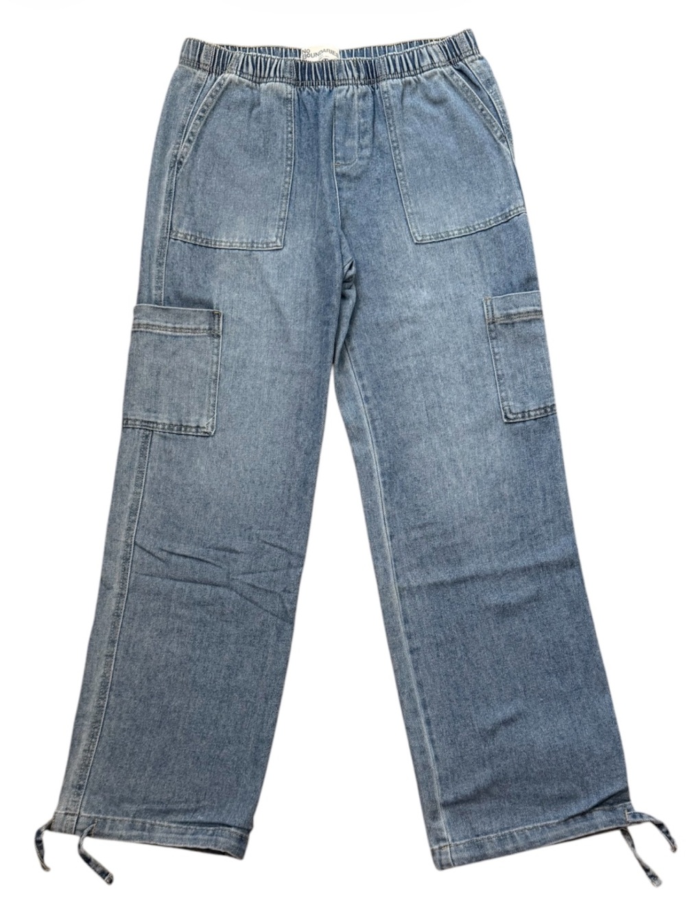NO BOUNDARIES Wide Leg Cargo Jeans with Elastic Waist (Size Small 4/6)
